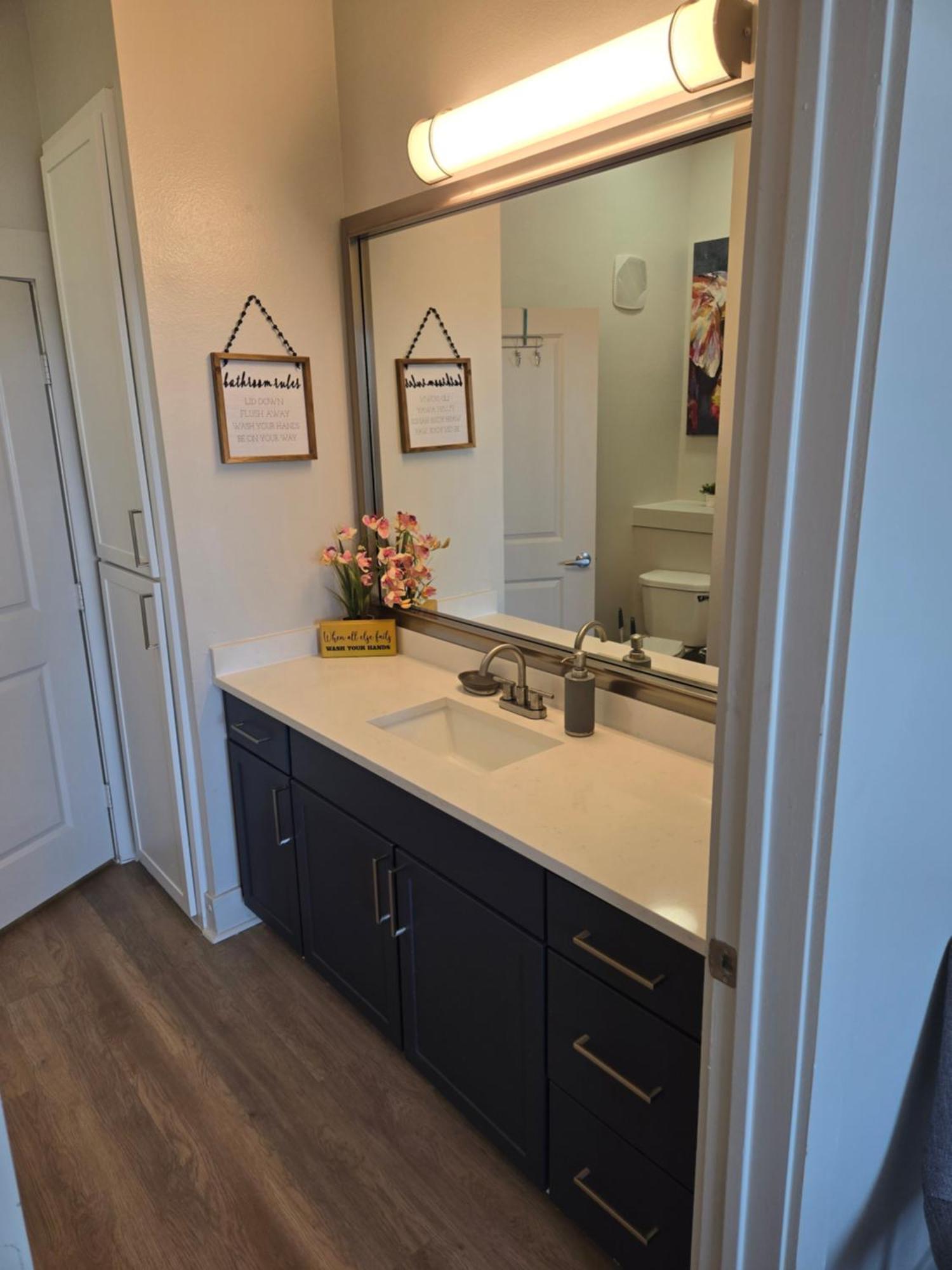 2Bdrm/2 King Beds/1Air Mattress Apartman Dallas Kültér fotó