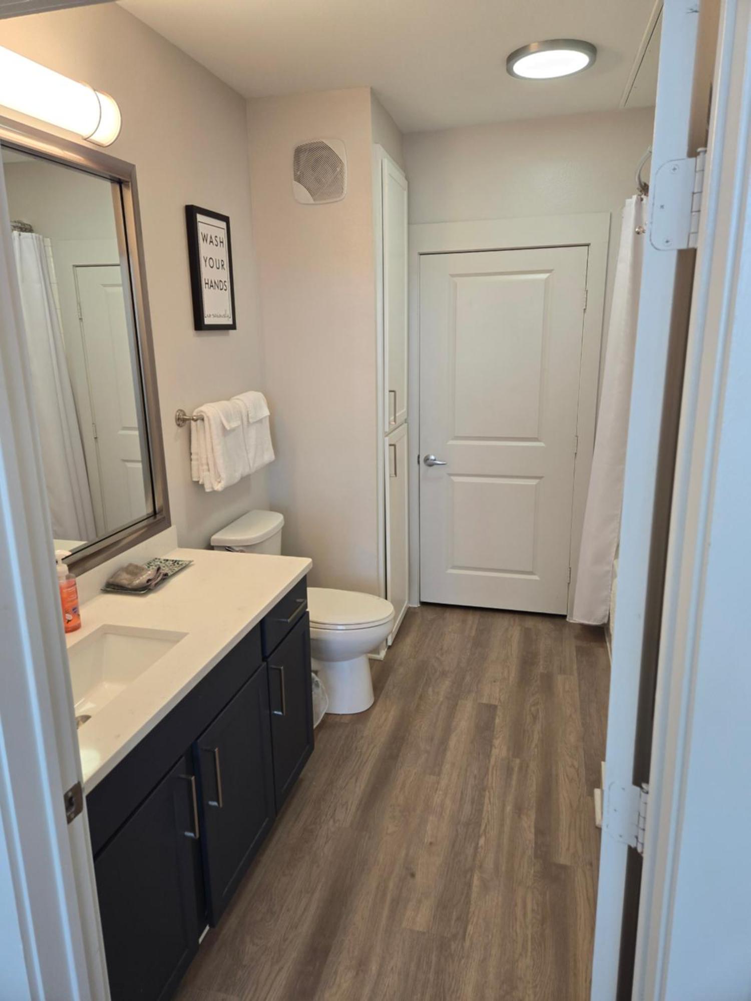 2Bdrm/2 King Beds/1Air Mattress Apartman Dallas Kültér fotó